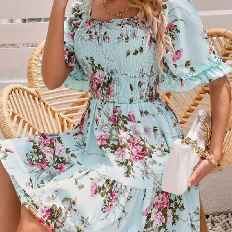 Robe smockée à imprimé floral et encolure carrée pour femme