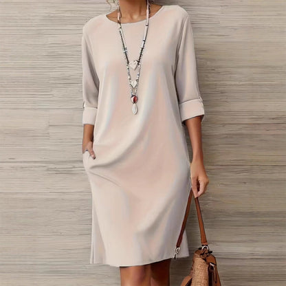 Robe minimaliste à manches trois-quarts avec poches