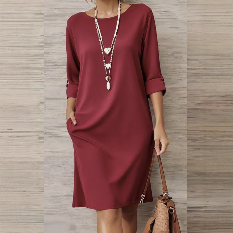 Robe minimaliste à manches trois-quarts avec poches