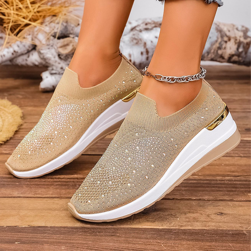 ✨ Baskets strass avec motif papillon – Faciles à enfiler & brillantes ! Parfaites pour le quotidien