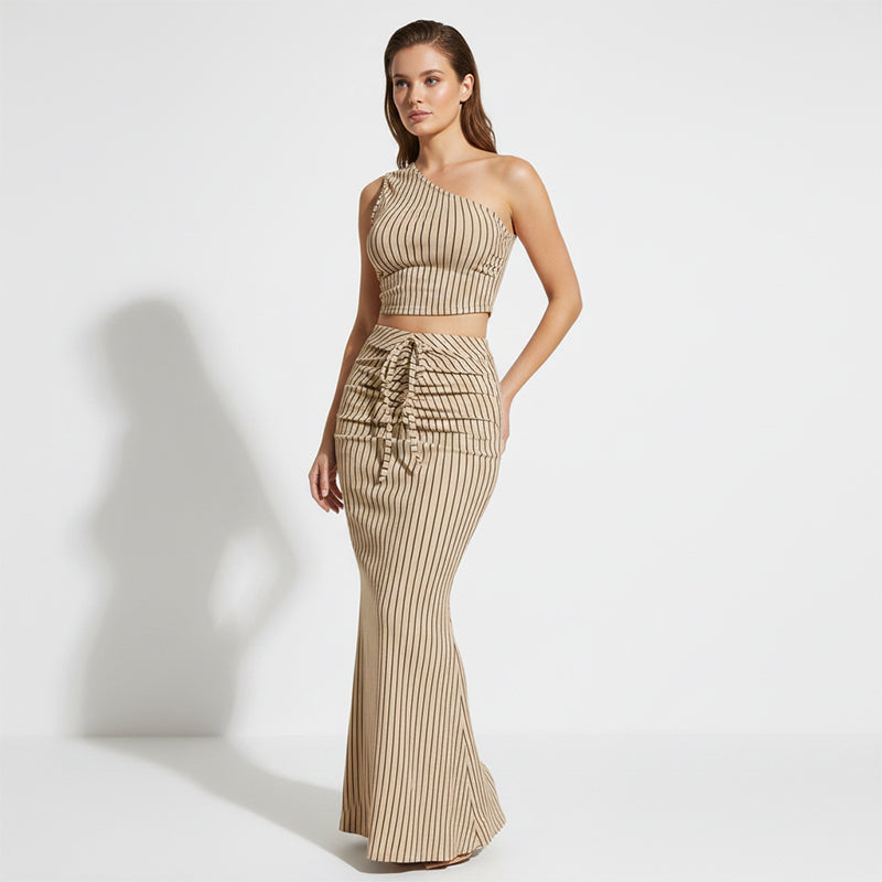 👚 50 % DE RÉDUCTION EN CE MOMENT ! 🌸Ensemble élégant composé d'un haut court asymétrique et d'une jupe taille haute