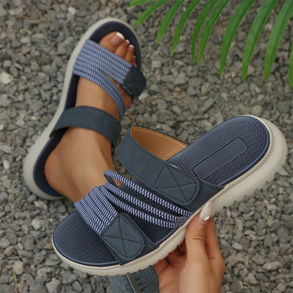 🔥 Le look le plus tendance de cet été !！Sandales plates décontractées à lanières multiples pour femme