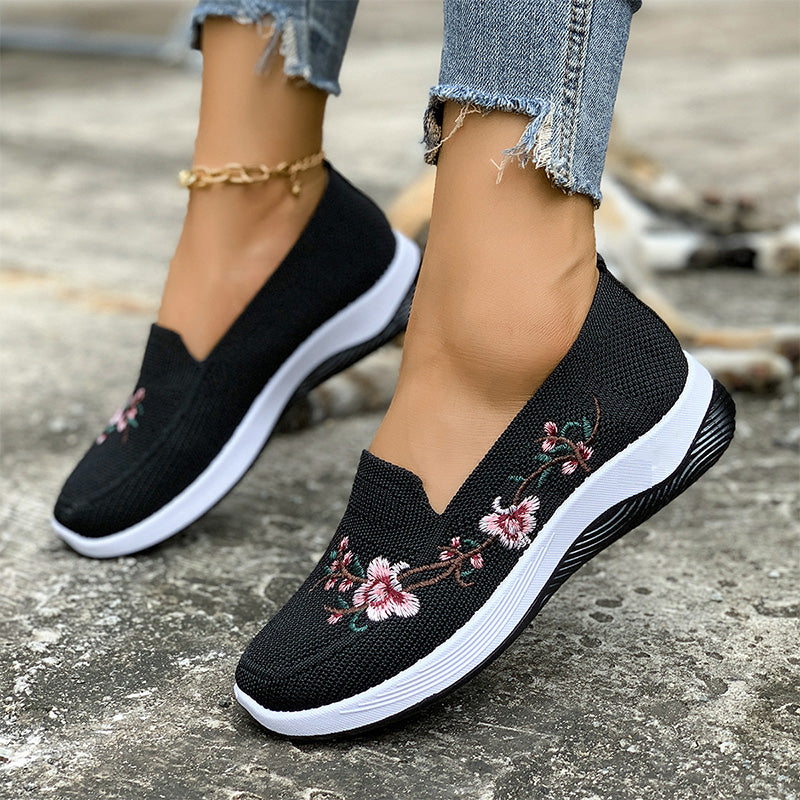 👟🌸 Chaussures slip-on en maille à motifs floraux
