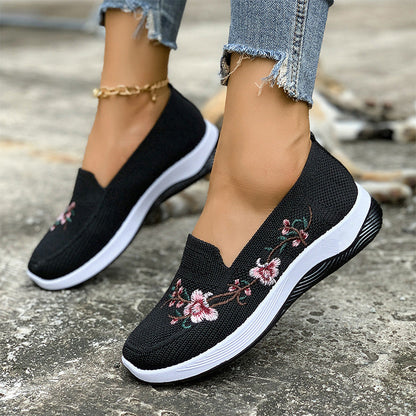 👟🌸 Chaussures slip-on en maille à motifs floraux
