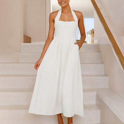 Robe femme à col licou et dos froncé