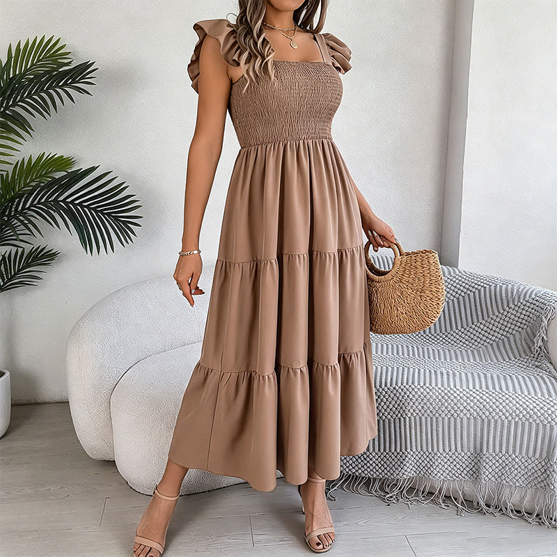 Robe smockée à col carré et manches à volants pour femme