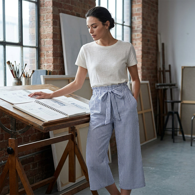 Pantalon à jambes larges et taille haute à rayures pour femme