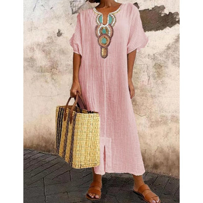 🔥-45%👗 Robe Longue Coton Froissé Femme – Col Décoratif Ethnique, Manches Courtes et Fente Latérale🤍 Robe ample texturée col brodé